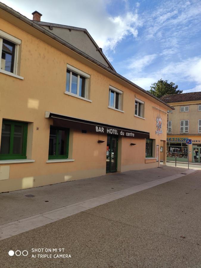 Bar Hotel Du Centre Montrevel-en-Bresse Exterior photo